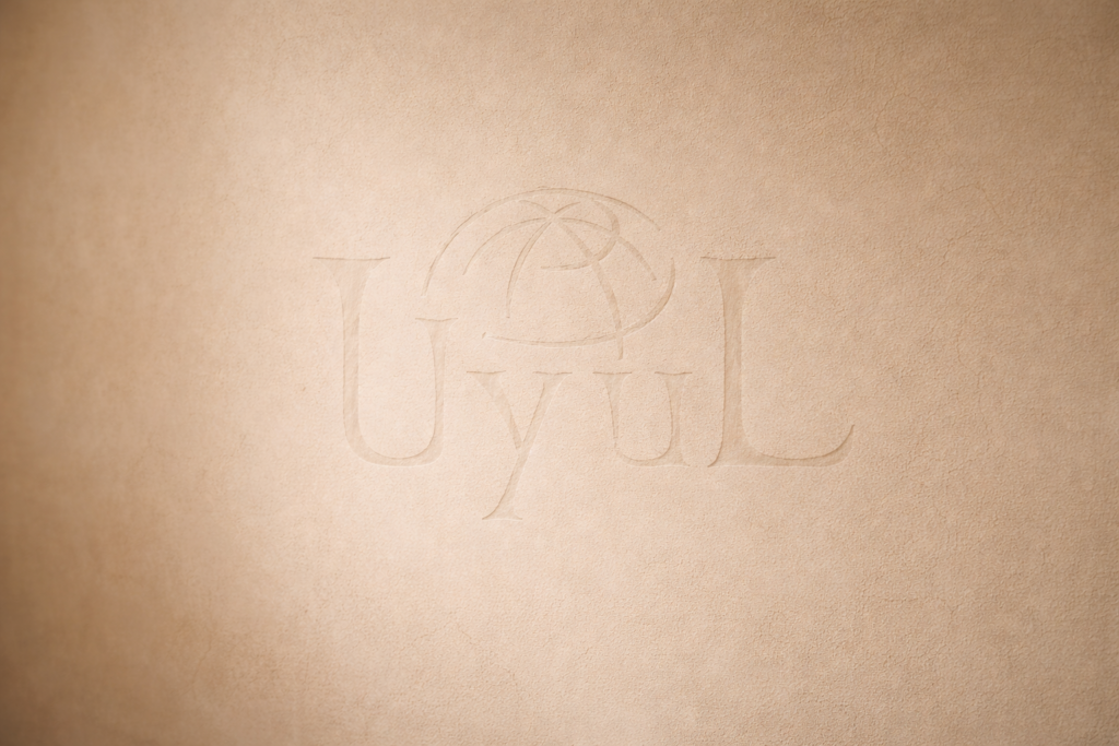 Uyul background